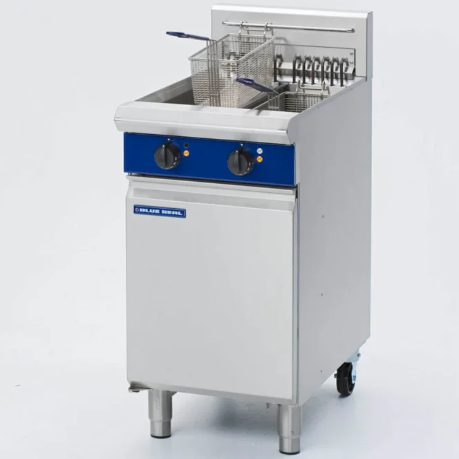 Blue Seal Evolution Series E44E - 450mm Twin Pan Electric Fryer